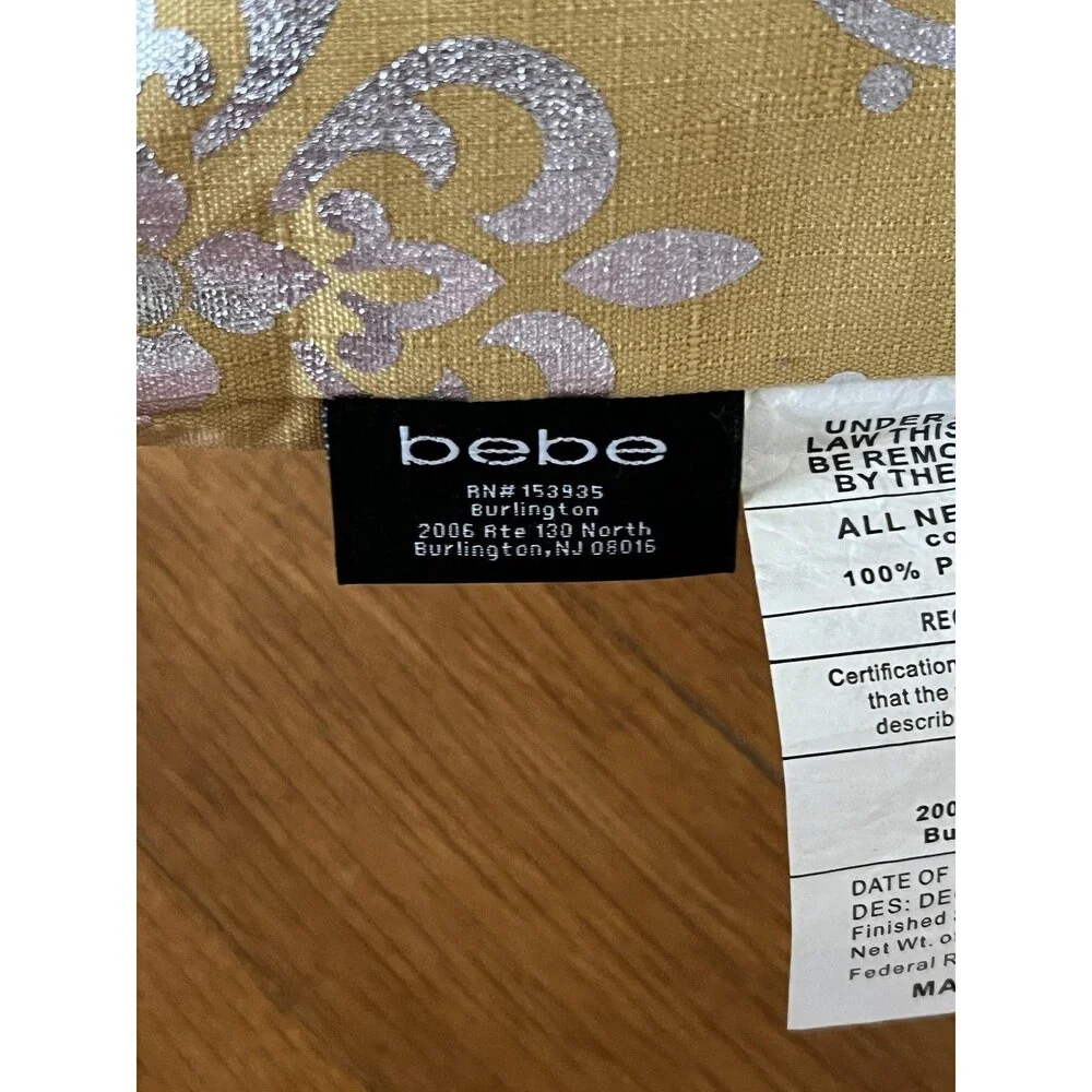bebe Decorative Pillow Set of 2 Damask Pattern 24x24 Throw Sofa Accent Pillows